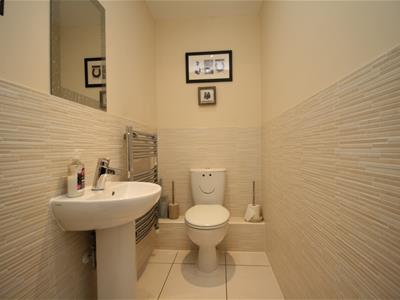 Picture 4
